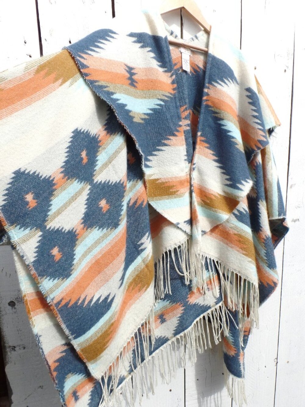 Free People Crossroads Oversized Poncho One Size EUC - Picture 7 of 9